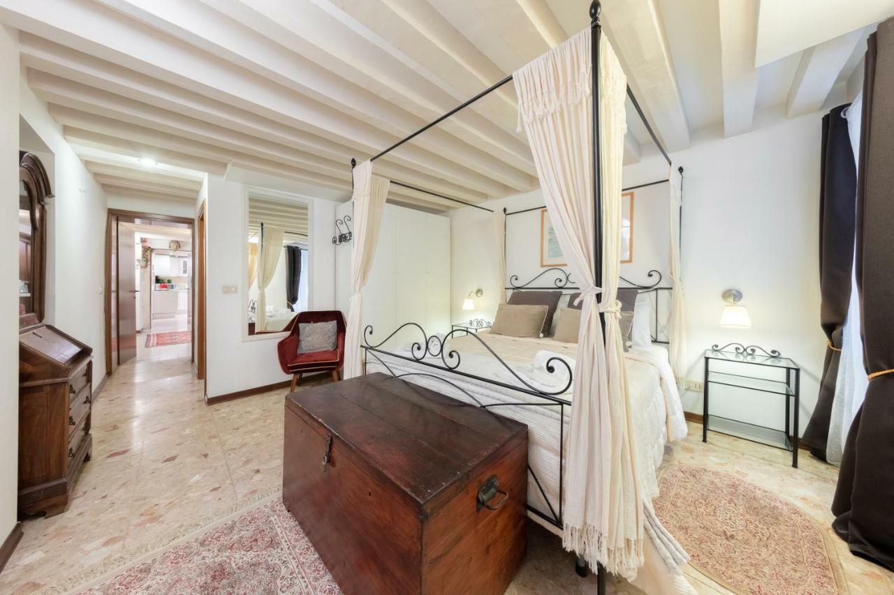 Ca' Del Carro Family Apartment ヴェネツィア エクステリア 写真